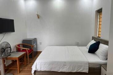 هتل & Masaage Hương Giang 2