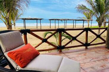 هتل Villas Coco Mare Habitacion 1