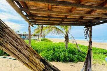 هتل Villas Coco Mare Habitacion 3