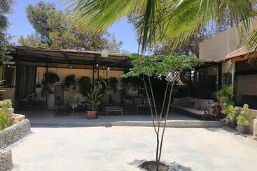 پانسیون Beni Hamida Tourist Restaurant