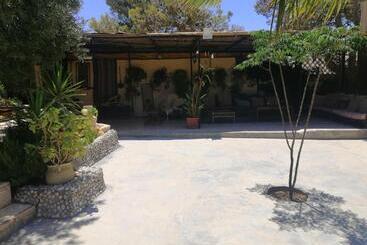 پانسیون Beni Hamida Tourist Restaurant
