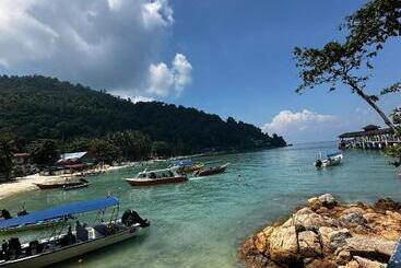 Shari La Perhentian Island Resort