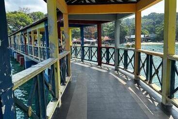Shari La Perhentian Island Resort