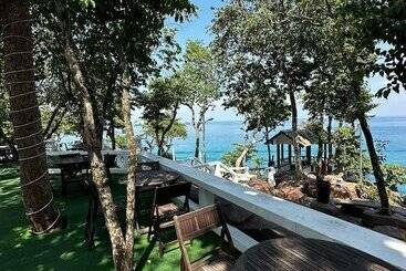 Shari La Perhentian Island Resort