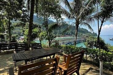 Shari La Perhentian Island Resort