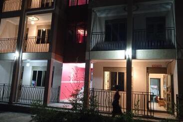 Utopia Suites And Hotel Ltd