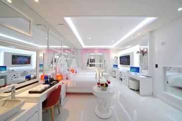 هتل Mokpo Myeongpum