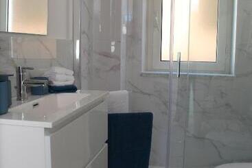 B&b Blue Luxury Suite