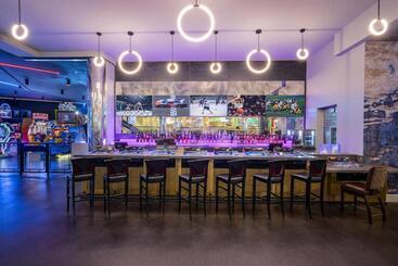 هتل Horseshoe Las Vegas By Suiteness