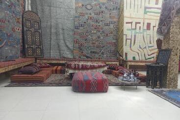 هتل Palace Ajnanee Alkadi