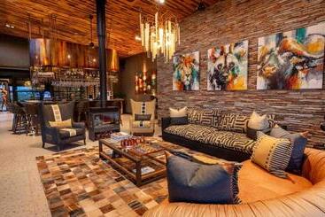 هتل Ximuwu Safari Lodge