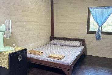 بنسيون Noahs Ark Suites