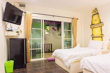 The Light House Resort   Kohlarn เดอะไลท์เฮ้าส์รีสอร์ท เกาะล้าน