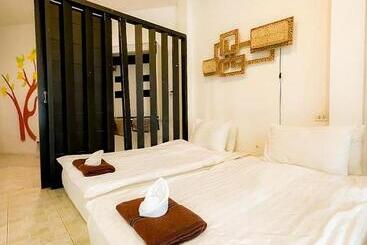 The Light House Resort   Kohlarn เดอะไลท์เฮ้าส์รีสอร์ท เกาะล้าน