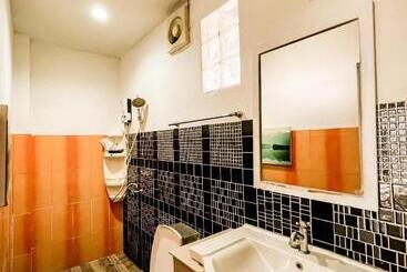 The Light House Resort   Kohlarn เดอะไลท์เฮ้าส์รีสอร์ท เกาะล้าน