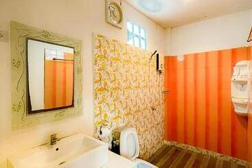 The Light House Resort   Kohlarn เดอะไลท์เฮ้าส์รีสอร์ท เกาะล้าน