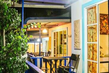 The Light House Resort   Kohlarn เดอะไลท์เฮ้าส์รีสอร์ท เกาะล้าน