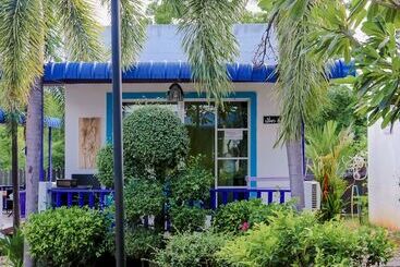The Light House Resort   Kohlarn เดอะไลท์เฮ้าส์รีสอร์ท เกาะล้าน