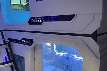 هتل کپسول Jianpuke Space Capsule Backpacker Hostel