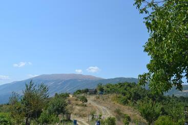 پانسیون Camping & Guest House Murataj