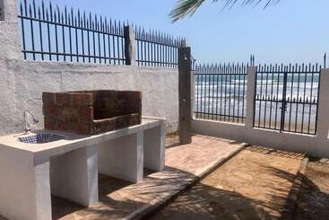 پانسیون Casa Playa Jade