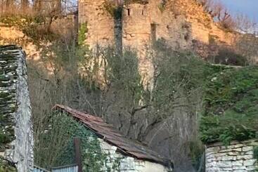 پانسیون Zotheca