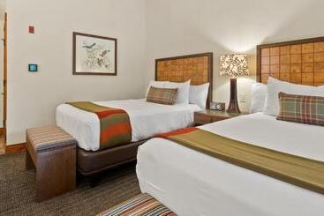 استراحتگاه 1124a 2 Bdrm The Pines Ski In Ski Out Lodge At Spruce Peak