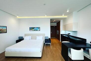 מלון דירות Sea Breeze White Villas 2