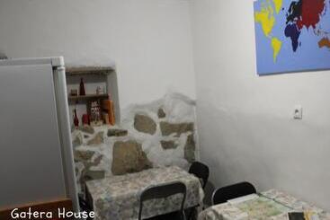 Albergue Gatera House - Cercedilla
