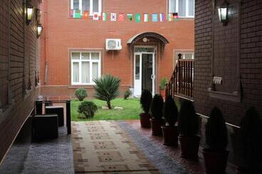 هتل Musarat Saray