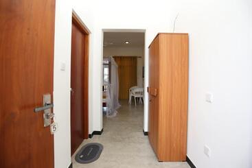 هتل Sisi S Place