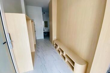 Mellowdee Female Hostel เมลโลดี โฮสเทลหญิง 女旅社