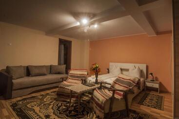 پانسیون Casa Finna