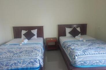 پانسیون Me Sari Guest House