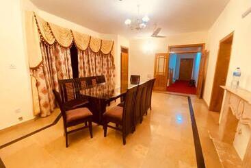 پانسیون New Stay Inn Family Home Guest House Islamabad