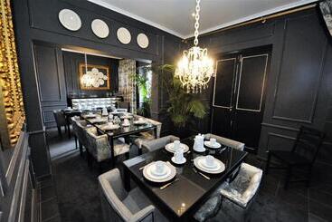 Angra Bed & Breakfast