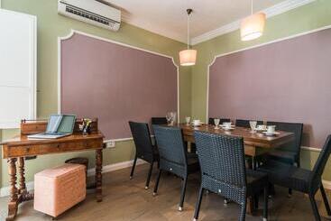 تختخواب و صبحانه Charming Rooms Opuntia