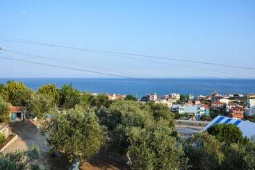 تختخواب و صبحانه Kaymak Tepesi Tatil Evi