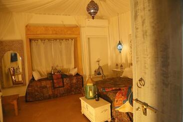 هتل Casa De Kaku Jaisalmer