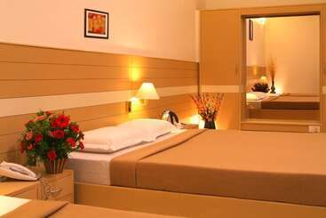 هتل Dsf Grand Plaza