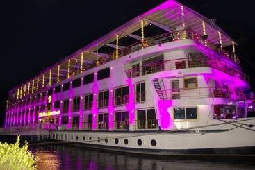 هتل Nile View Jewel