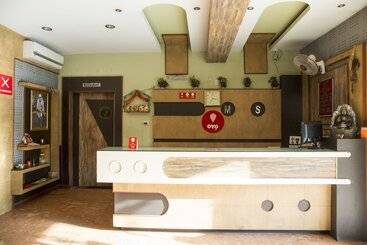 هتل Oyo Rooms Bajrakabati Road