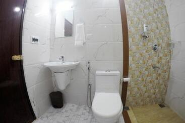 هتل Sapphire Club Cherai Beach Villa