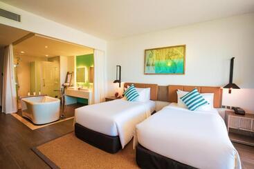 Seashells Phu Quoc Hotel & Spa