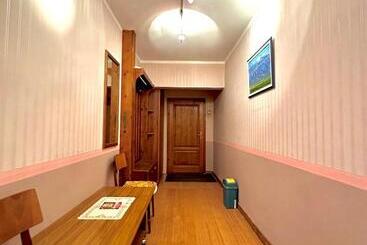 هاستل Amar Guest House