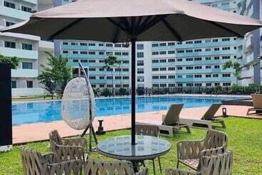 Da Luz Staycation At Trc
