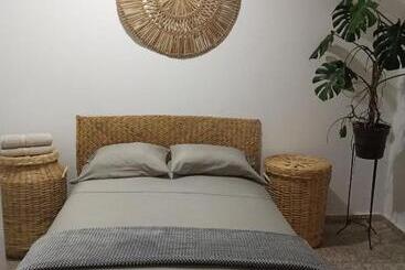 هتل Hostel Paricutín