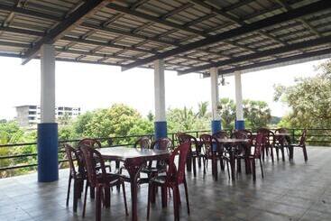 هتل Lucky Resort