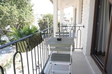هتل Pietra Social House