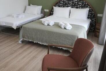 هتل Pietra Social House